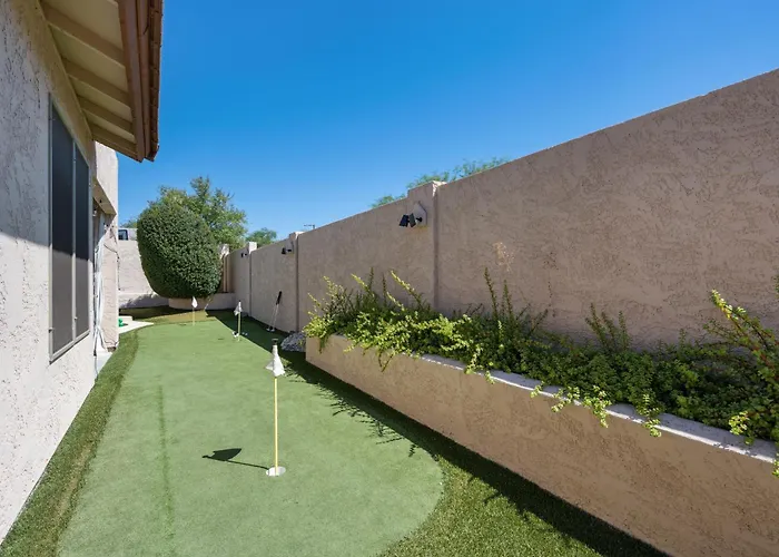 Villa 3br Pool With Waterfall And Mini Golf - Near Jw
