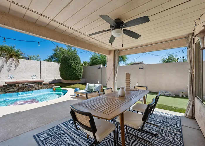 3br Pool With Waterfall And Mini Golf - Near Jw * Phoenix