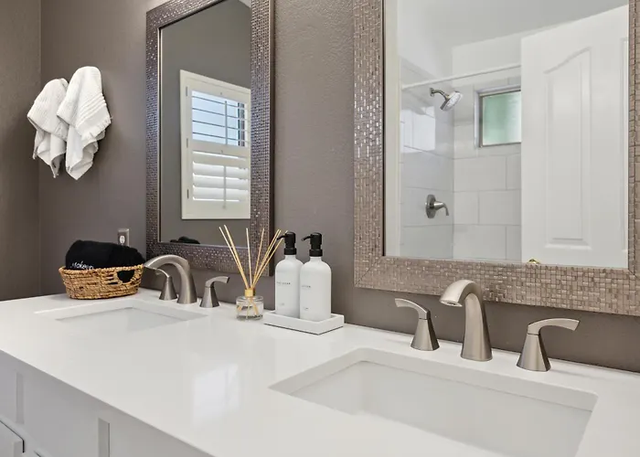 3br Pool With Waterfall And Mini Golf - Near Jw Villa
